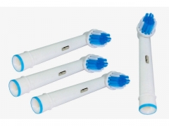 KOŃCÓWKI DO SZCZOTECZEK- BRAUN ORAL-B 4 sztuk
