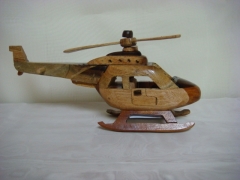 Helikopter drewniany