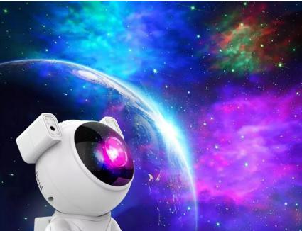 PROJEKTORGWIAZDASTRONAUTARZUTNIKLEDLAMPKANOCNADLADZIECIKodproducentaPROJEKTORASTRONAUTA5903900008327LampkaUSB