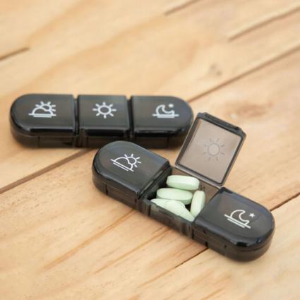 ORGANIZERPOJEMNIKNALEKIKASETKAPUDEŁKONATABLETKI7DNI3PORYDNIAWagaproduktuzopakowaniemjednostkowym0.5kg