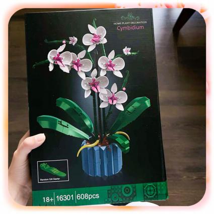 klocki-konstrukcyjne-kwiaty-orchidea-w-doniczce-stroczyk-dzien-kobiet-608el