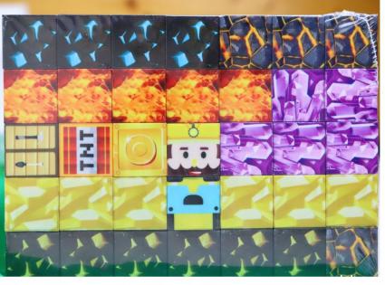 KLOCKIMAGNETYCZNEMINECRAFTSZEŚCIANY50KLOCKÓWUKŁADANIA+4FIGURKIMateriałplastik