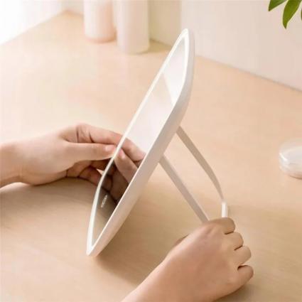 LUSTERKOKOSMETYCZNEDOMAKIJAŻUPODŚWIETLANELEDREGULOWANEBEZPRZEWODOWEWysokość130mm